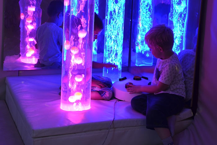 KARANLIK ODA TERAPİSİ